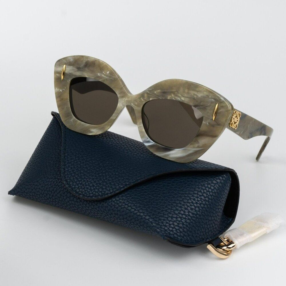Loewe ANAGRAM Women Sunglasses Green Brown Cat Eye LW40127I 60E NEW AUTHENTIC